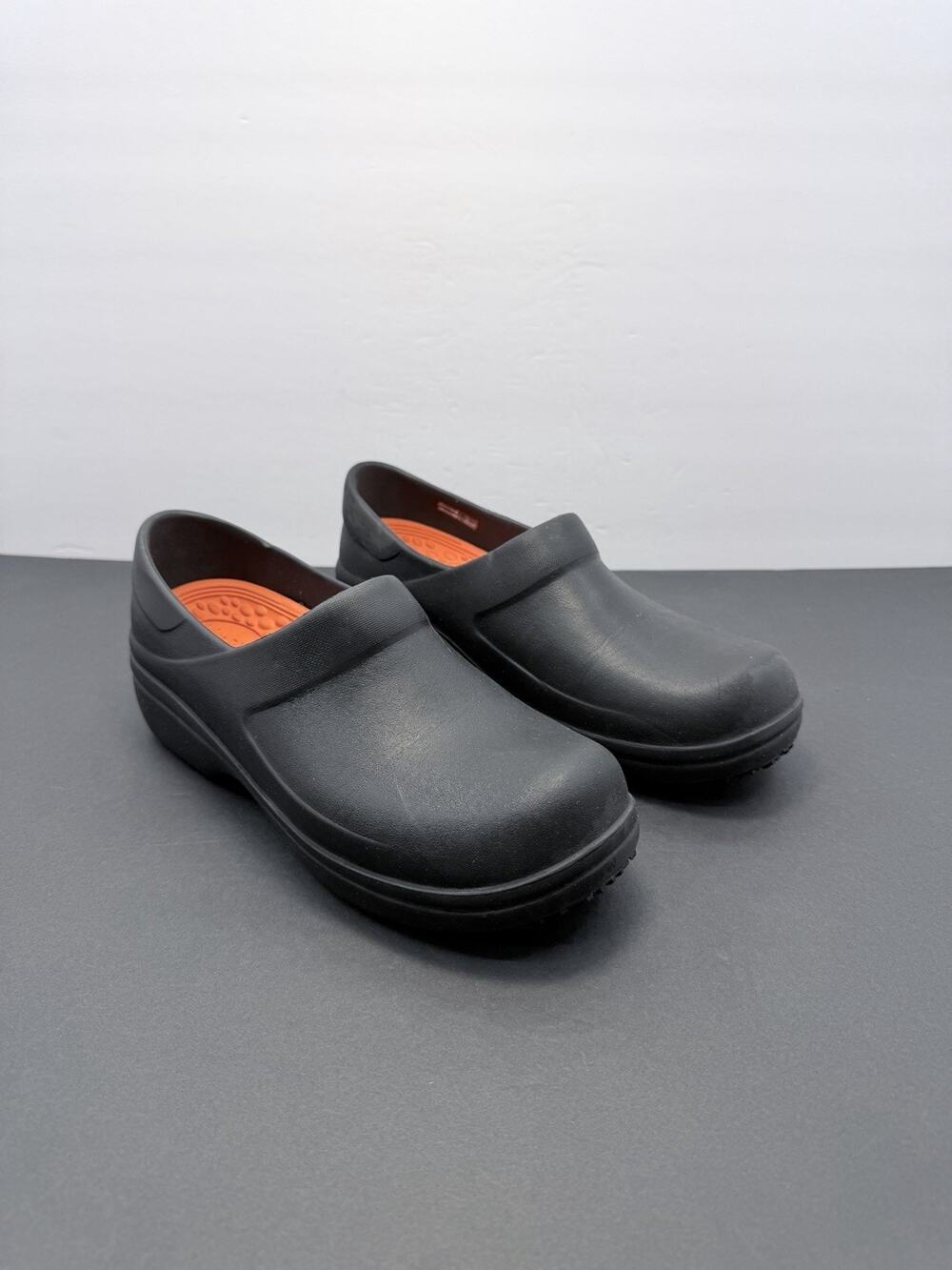 Crocs LiteRide Women's Casual ShoesSize 8 Black/Orange Slip-On Non-Slip